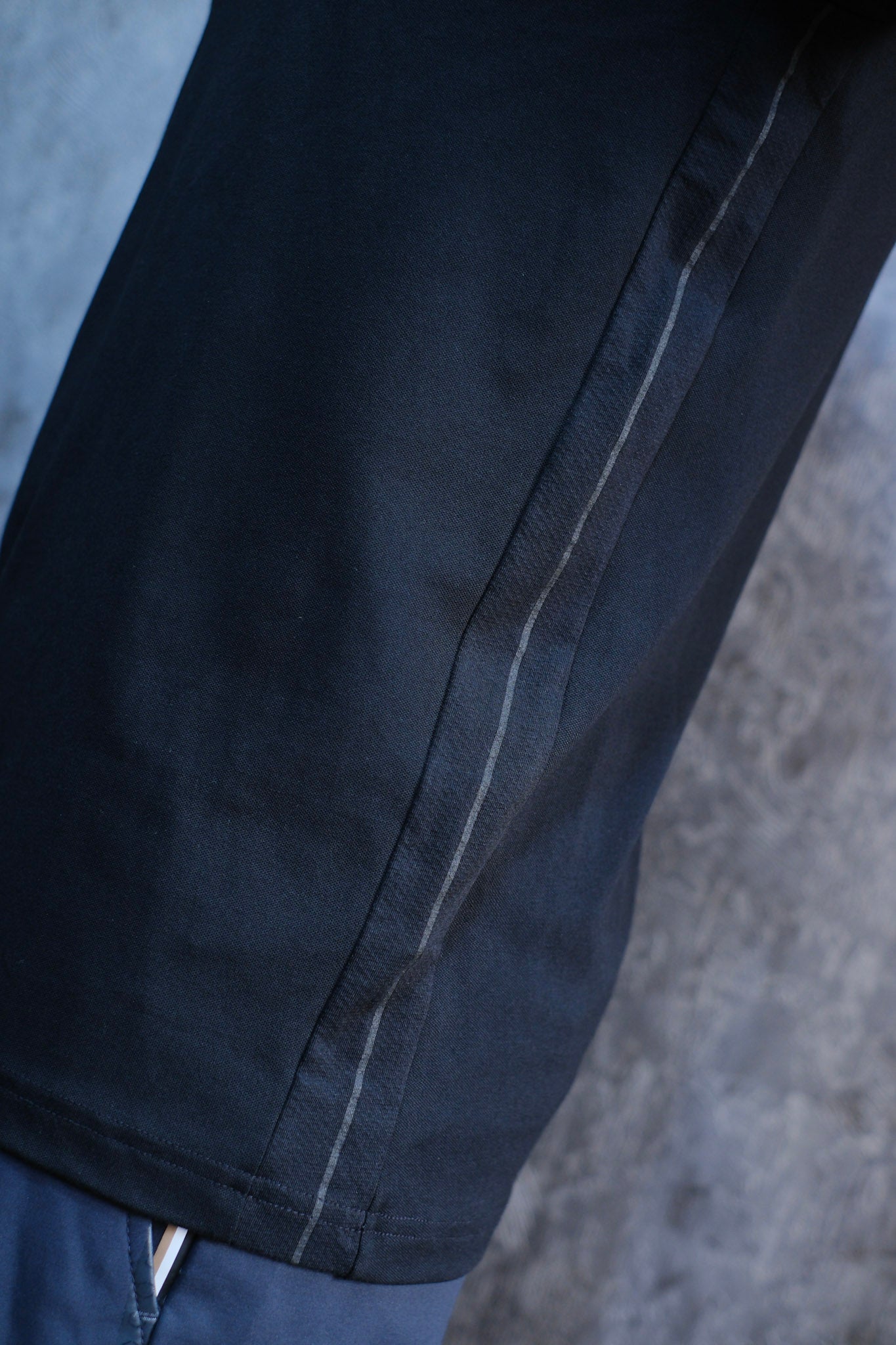 Polo HUG Negra Slim Fit