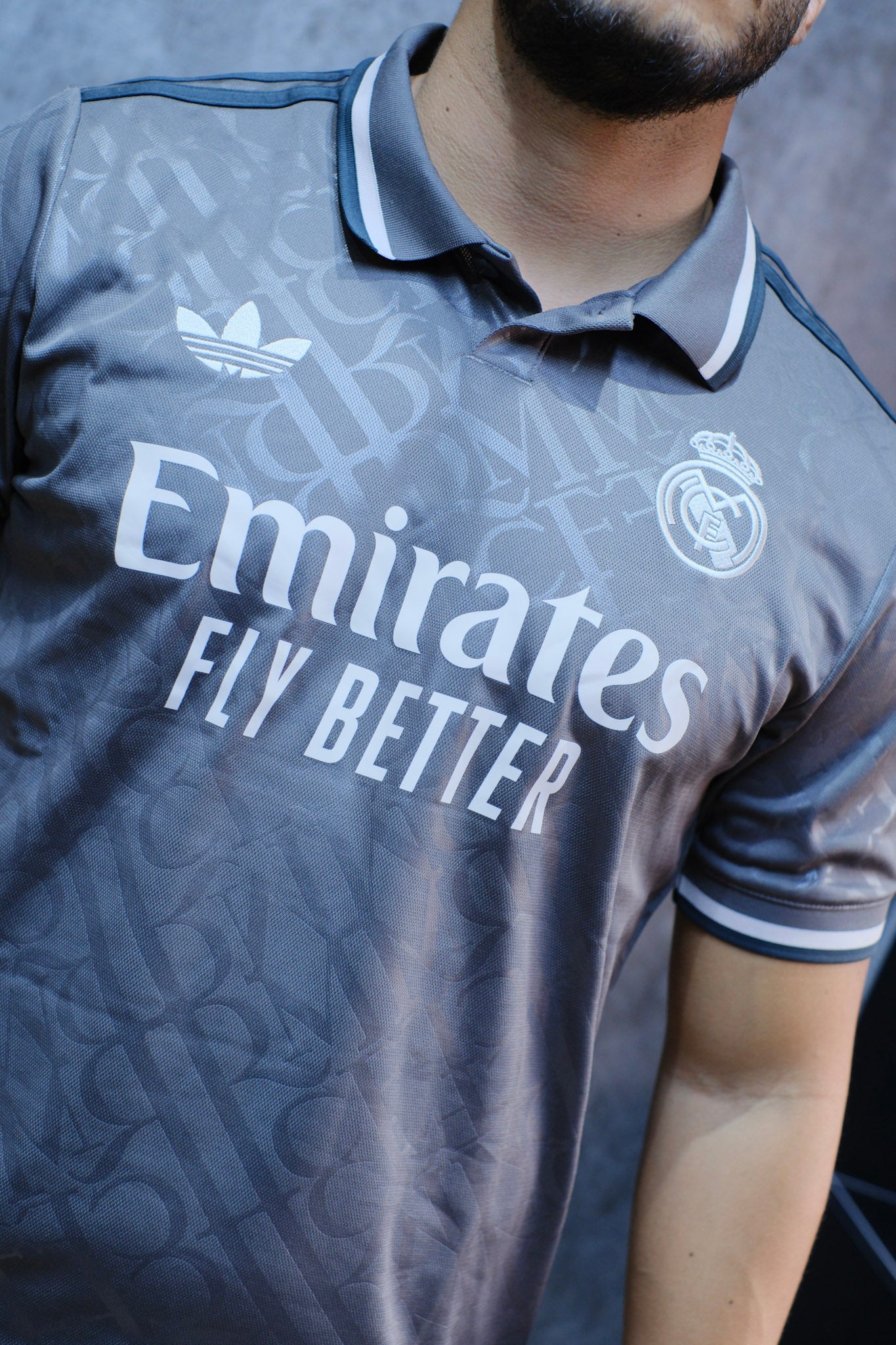 Camiseta RM Gris