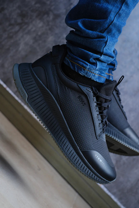 Tenis HUG Negros TTNM