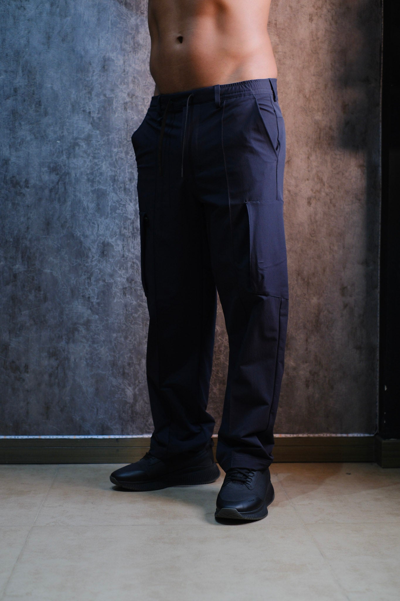 Pantalon HUG Azul Oscuro 2026