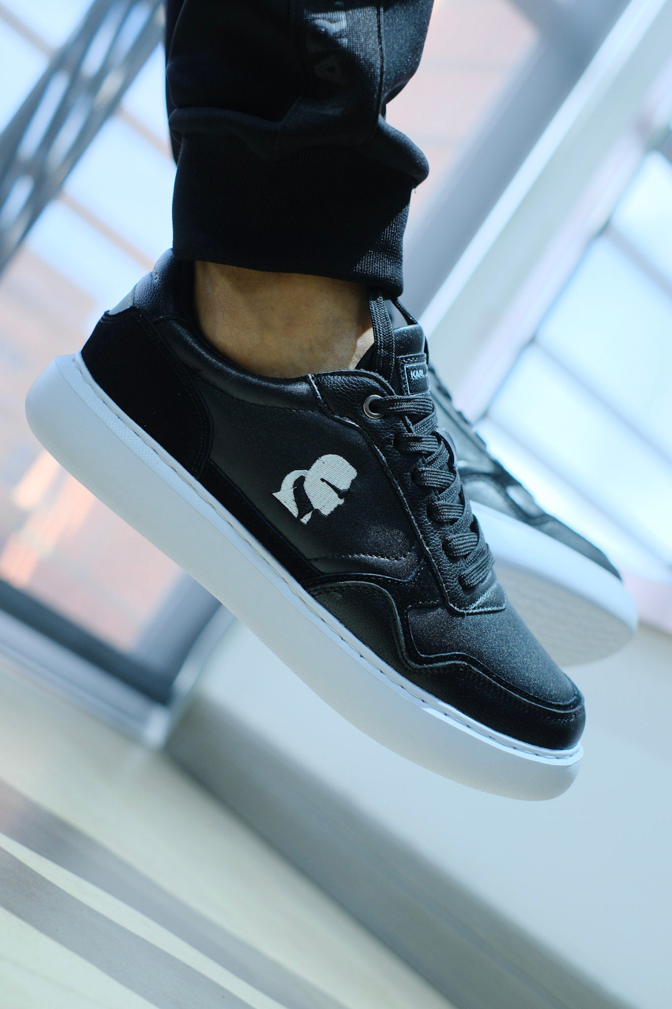 Tenis KAR Negros