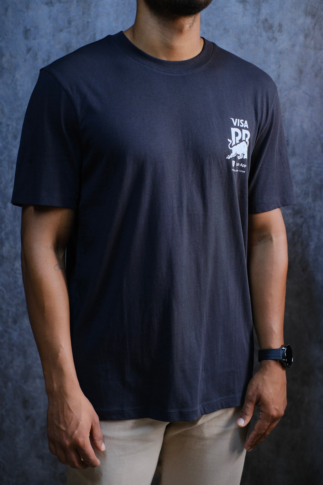 CAMISETA HUG NEGRA RB