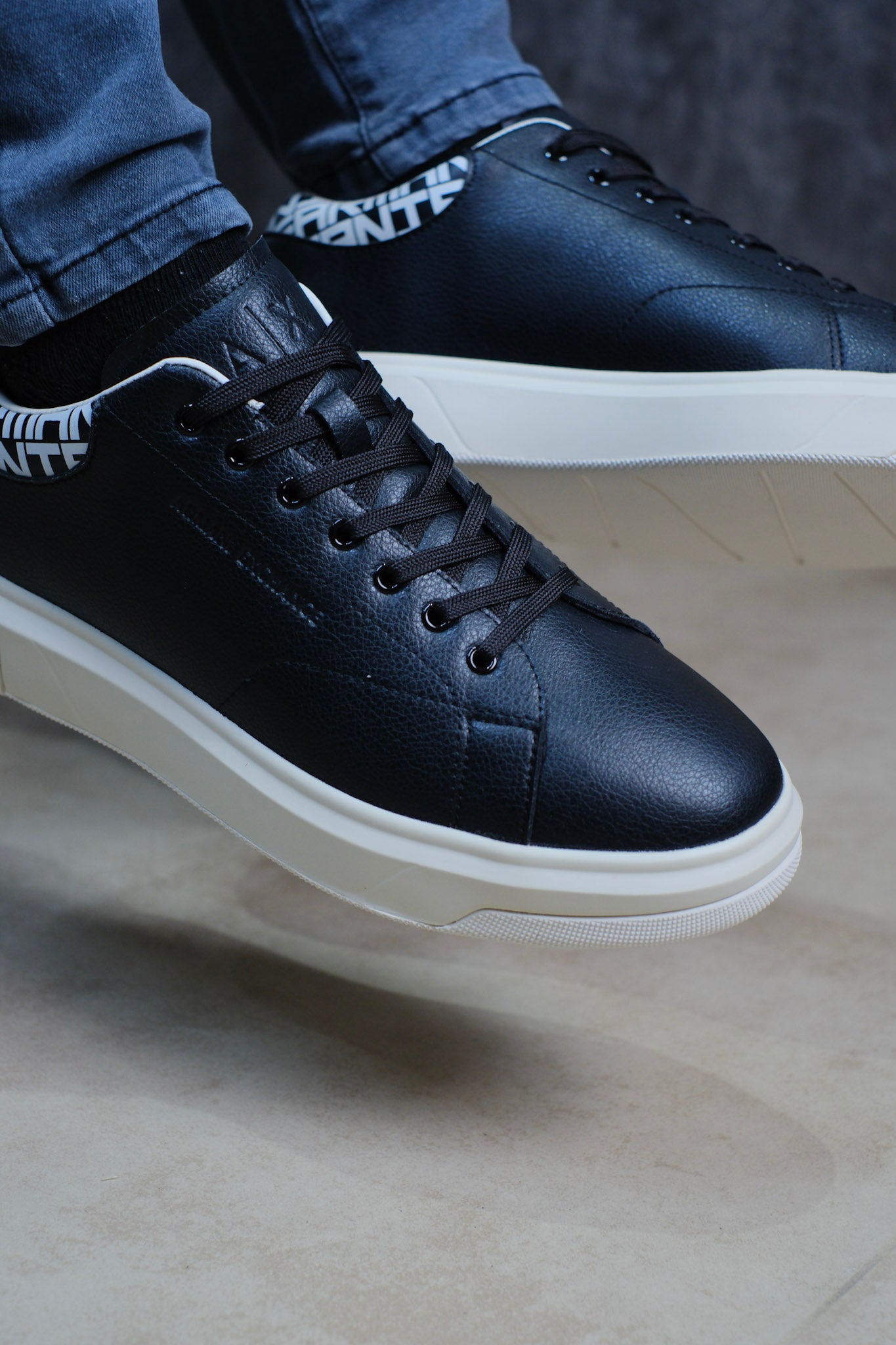 Tenis ARM Negros