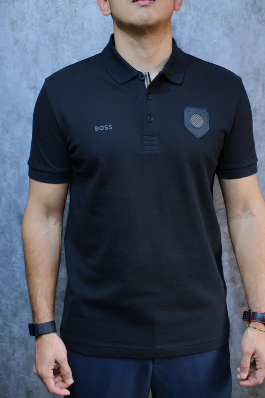 Polo HUG Negra Regular Fit 2026