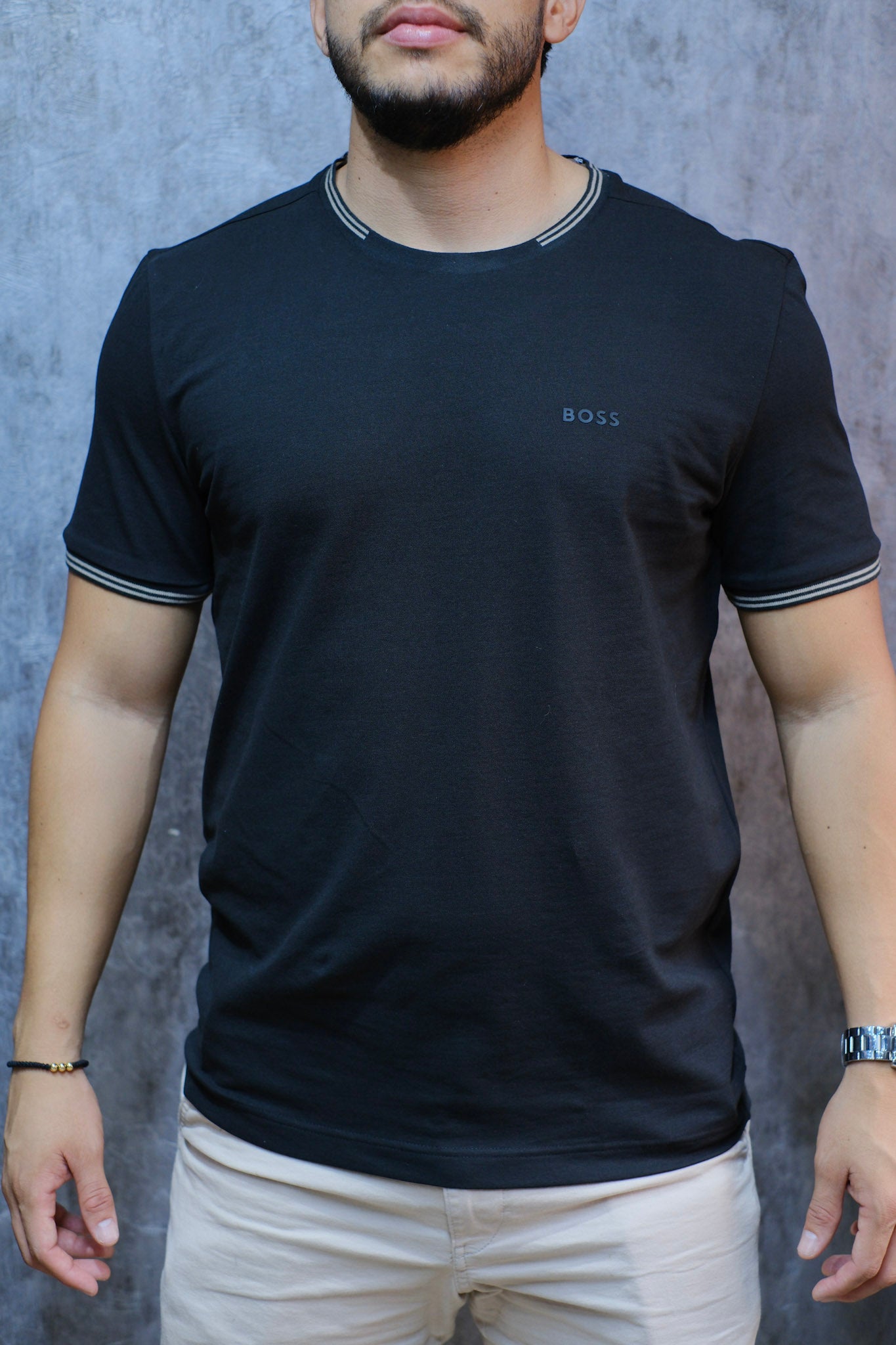 Camiseta HUG Negra