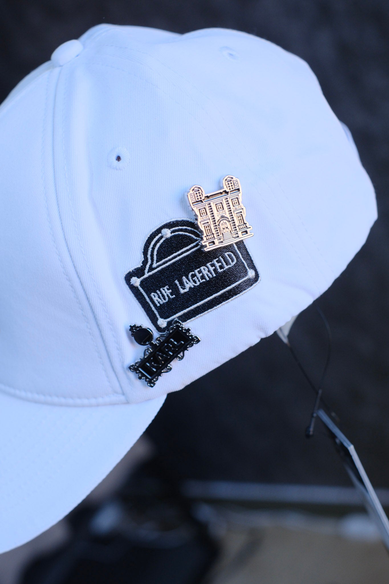 Gorra KAR Blanca Mujer