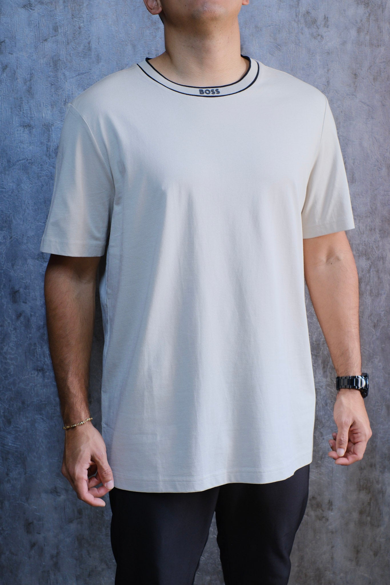 Camiseta HUG Beige 2026