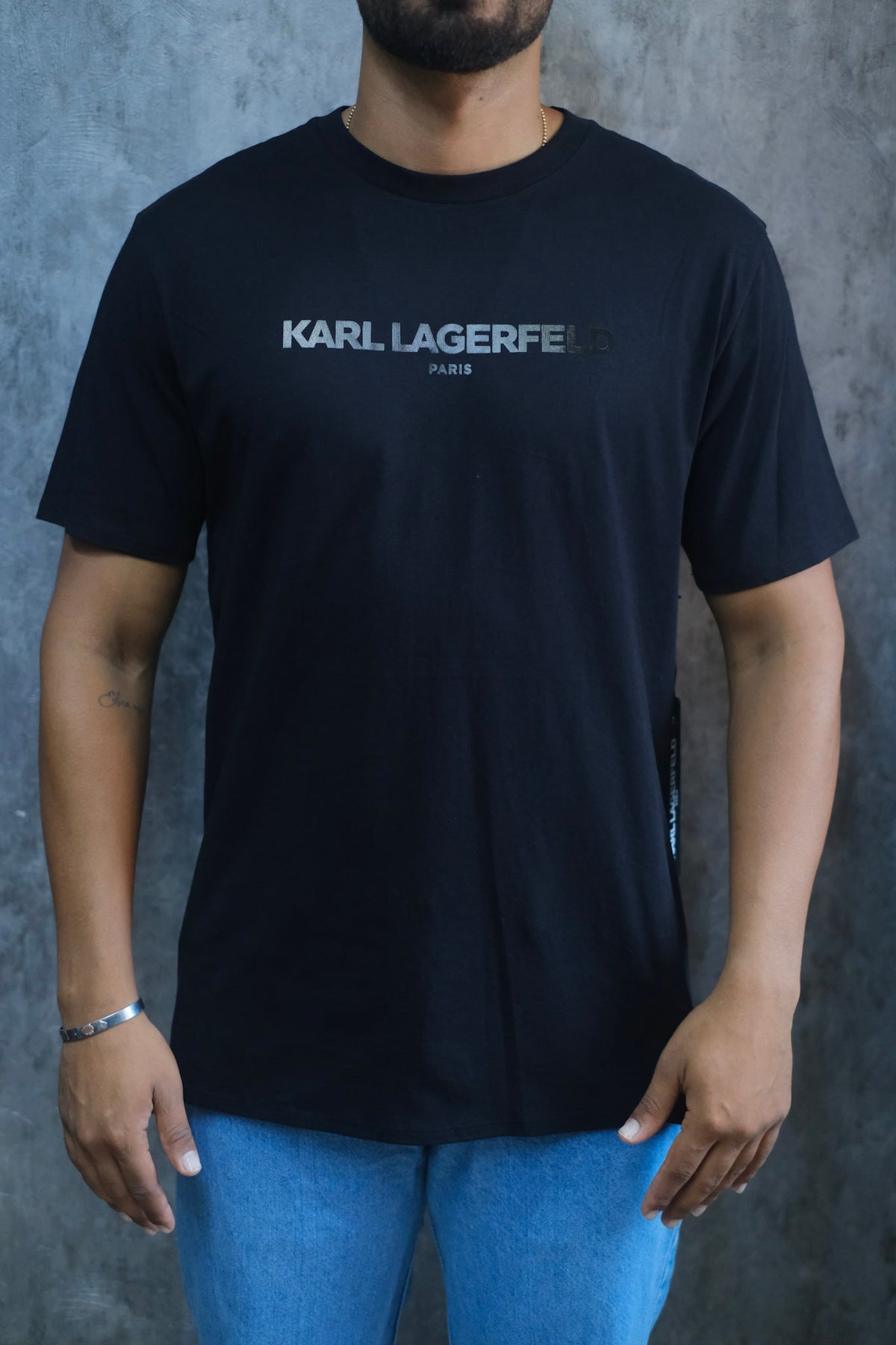 CAMISETA KAR NEGRA