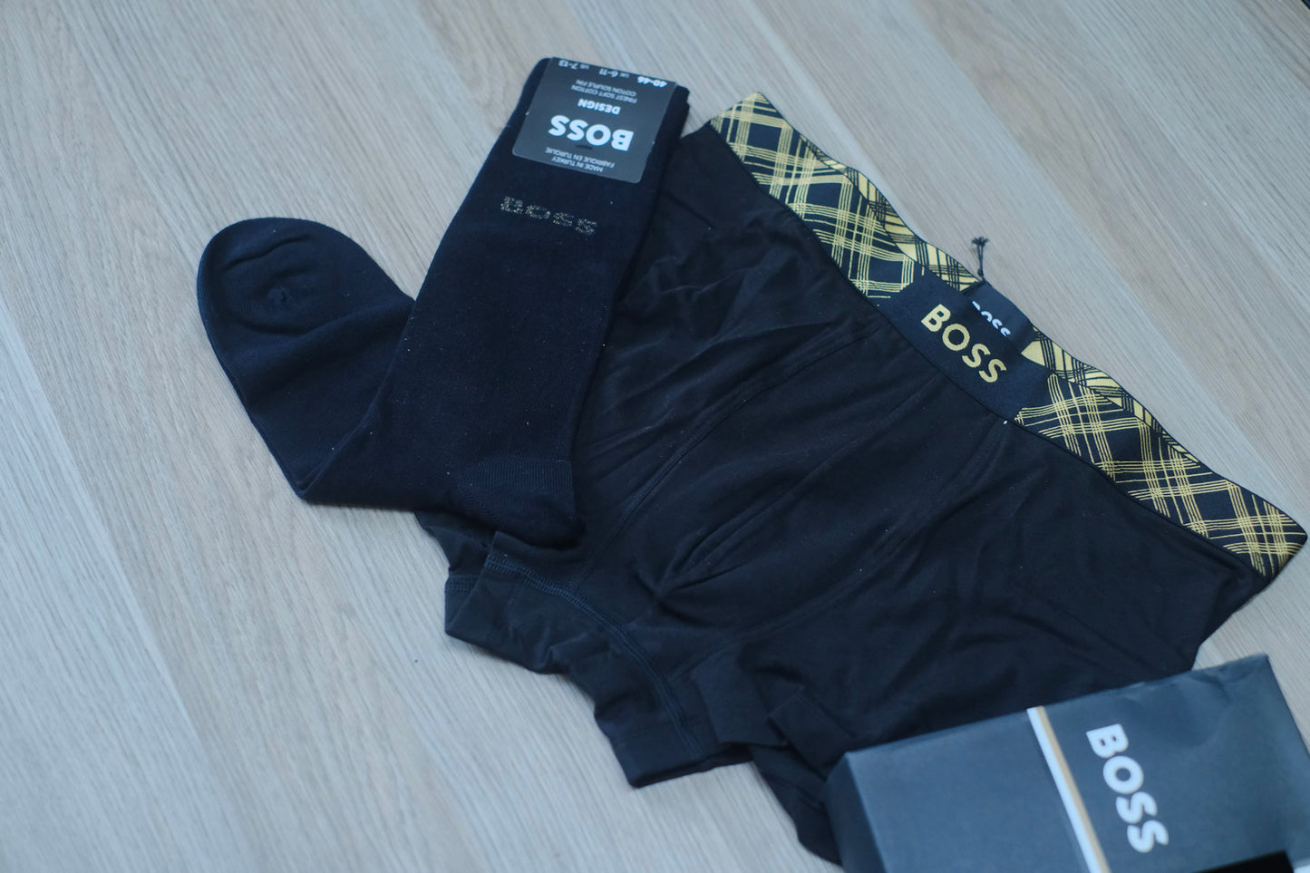 Set boxer y medias HUG Negros