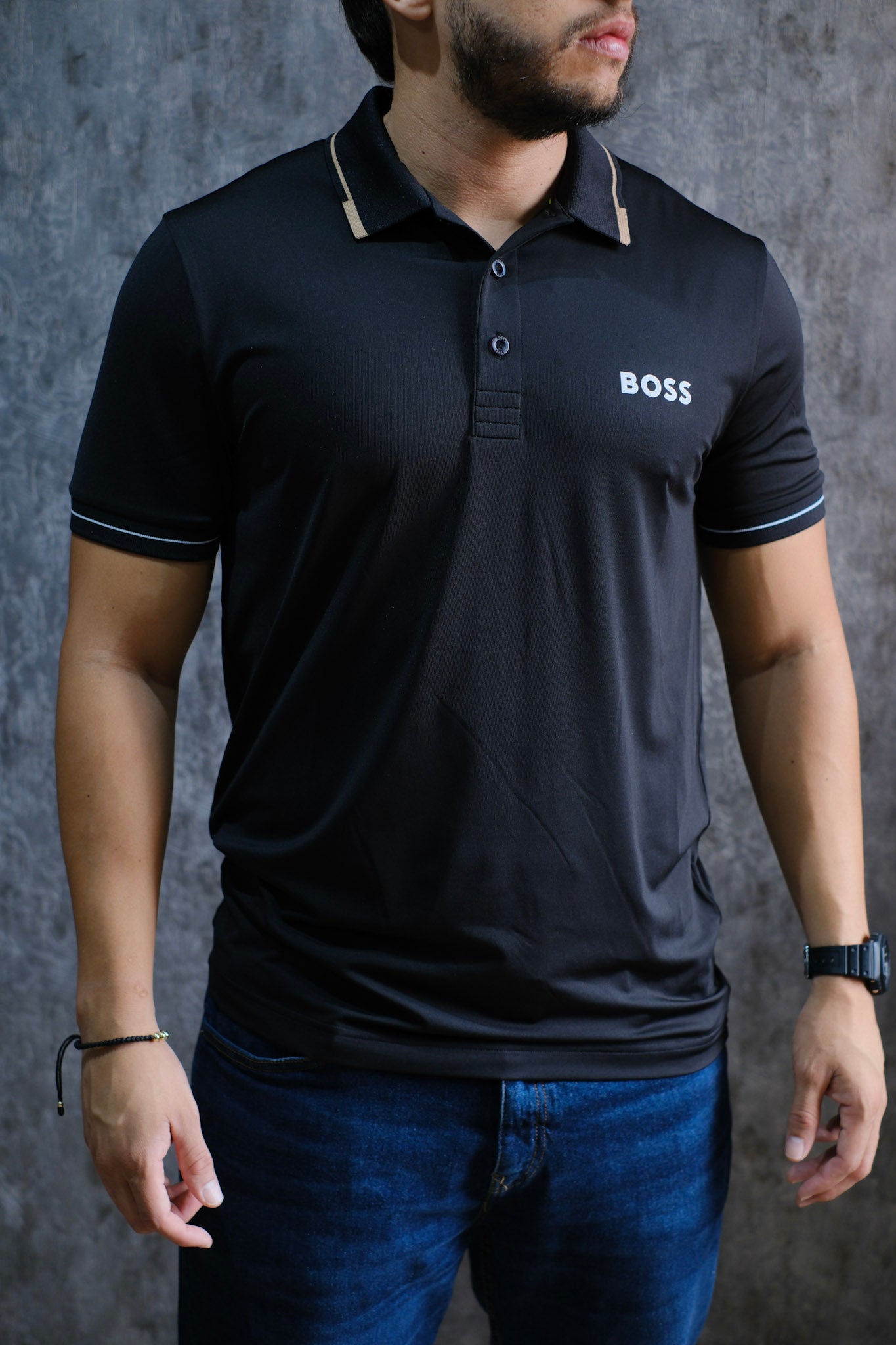 Polo HUG Negra Slim Fit 2026