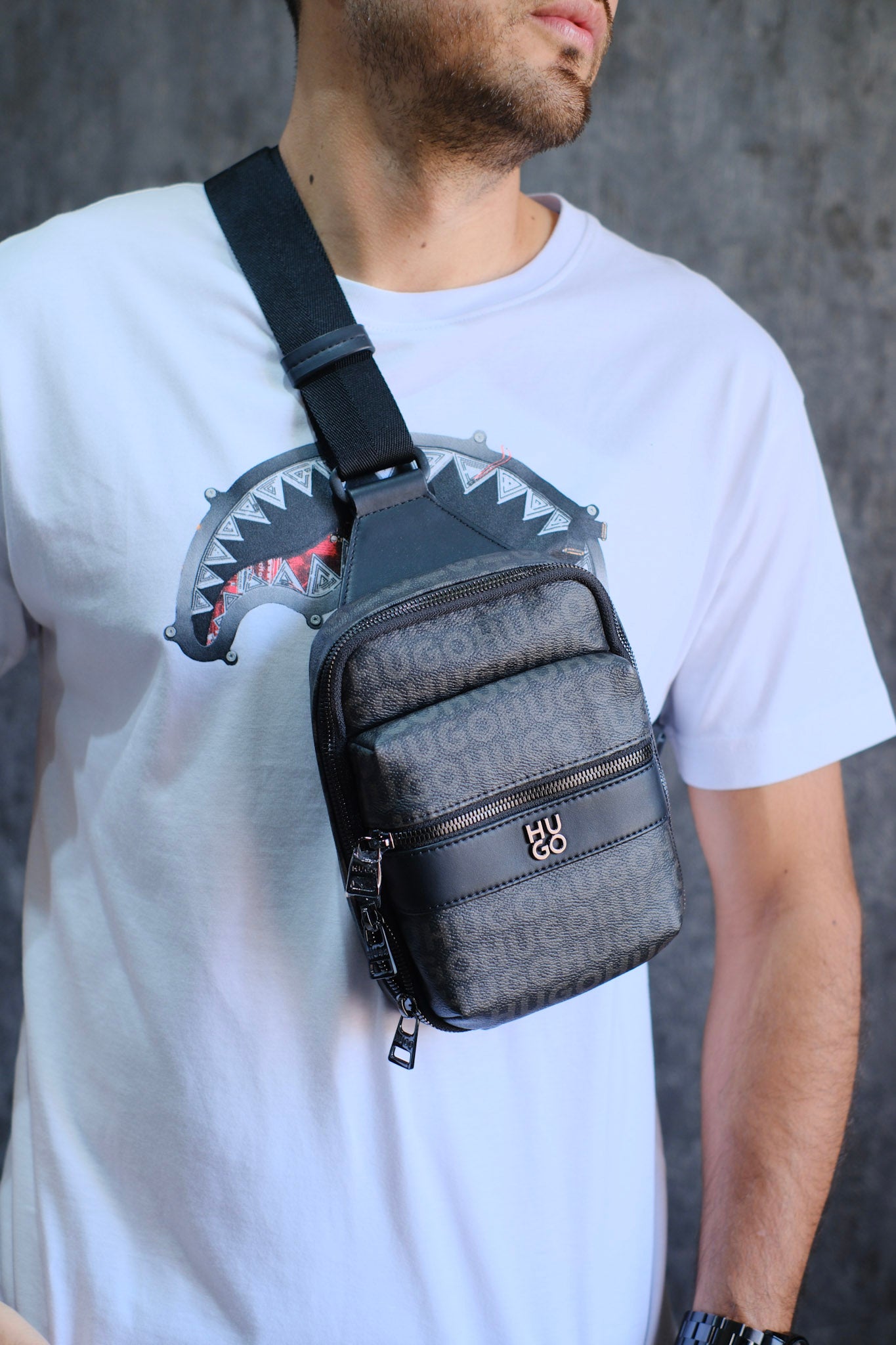 Bolso HUG Cafe Oscuro 2026