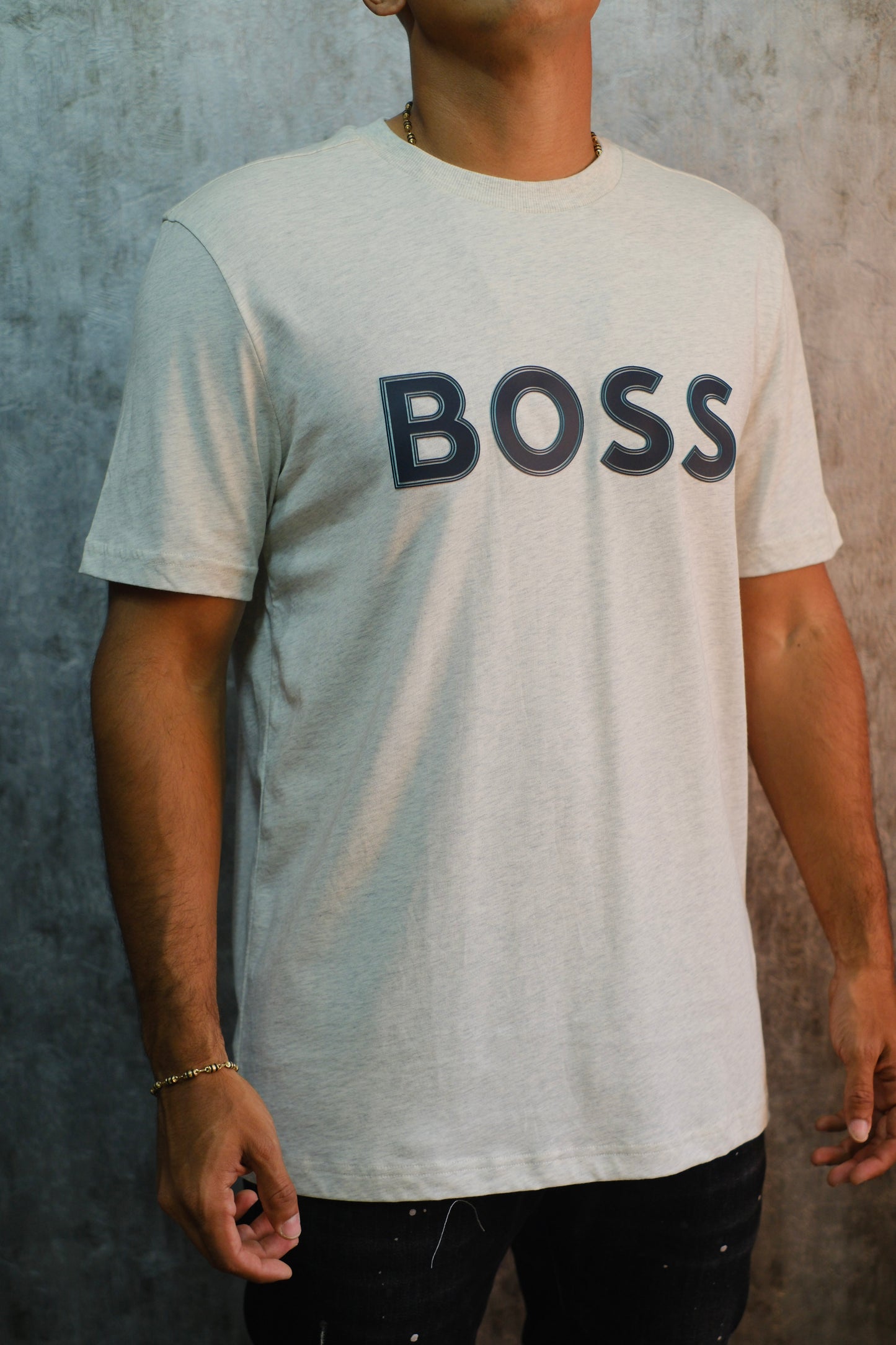 Camiseta HUG gris claro