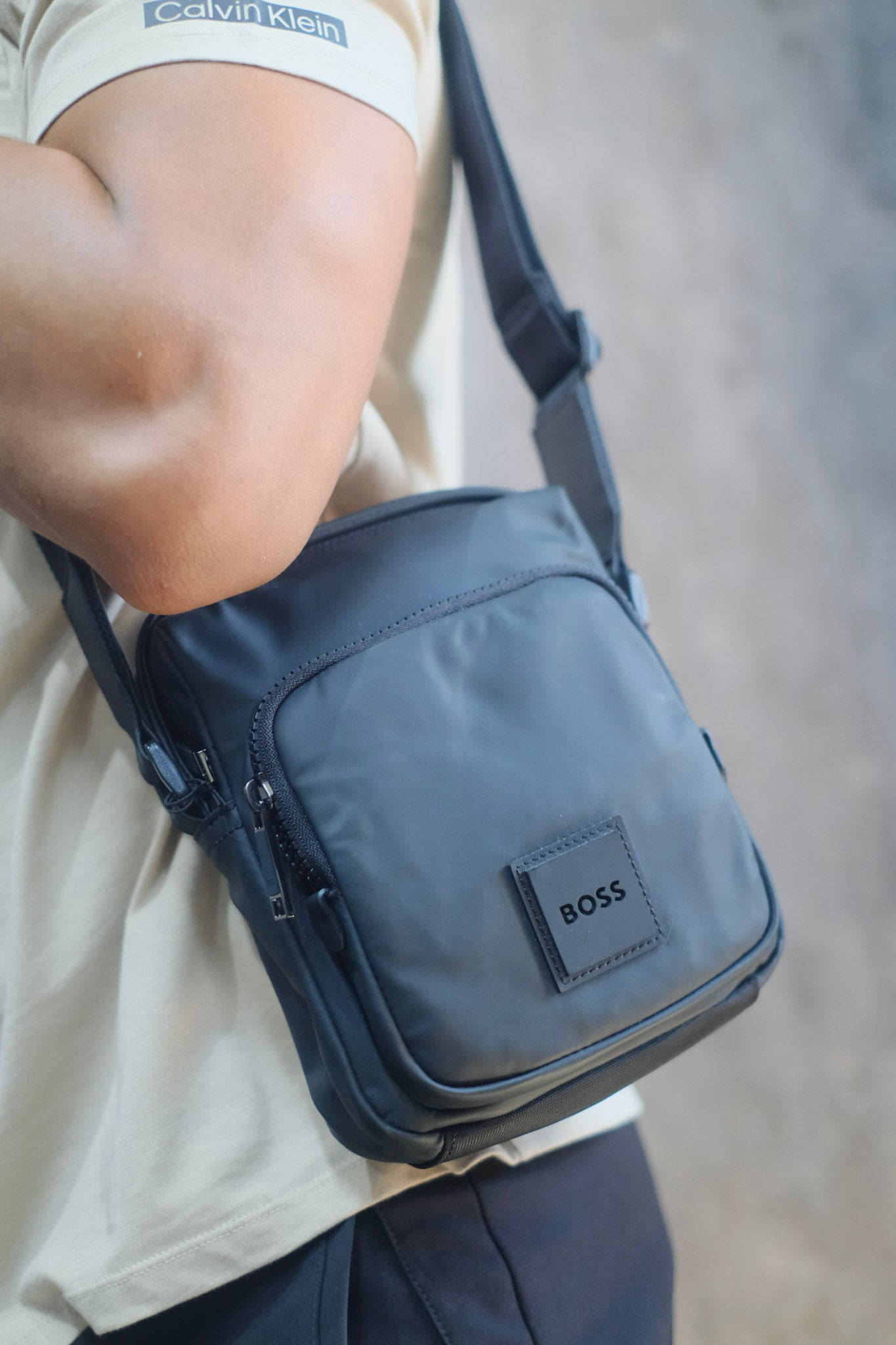 Bolso HUG negro